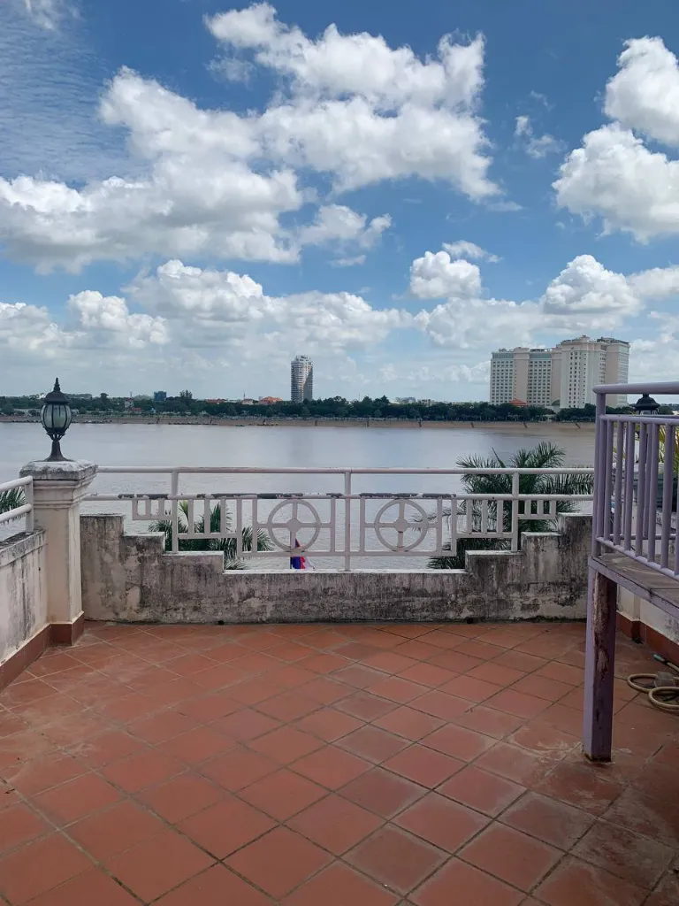 LINE_NOTE_260509_6.webp
