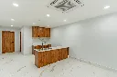 Retail Space St.282 (14 of 17).webp