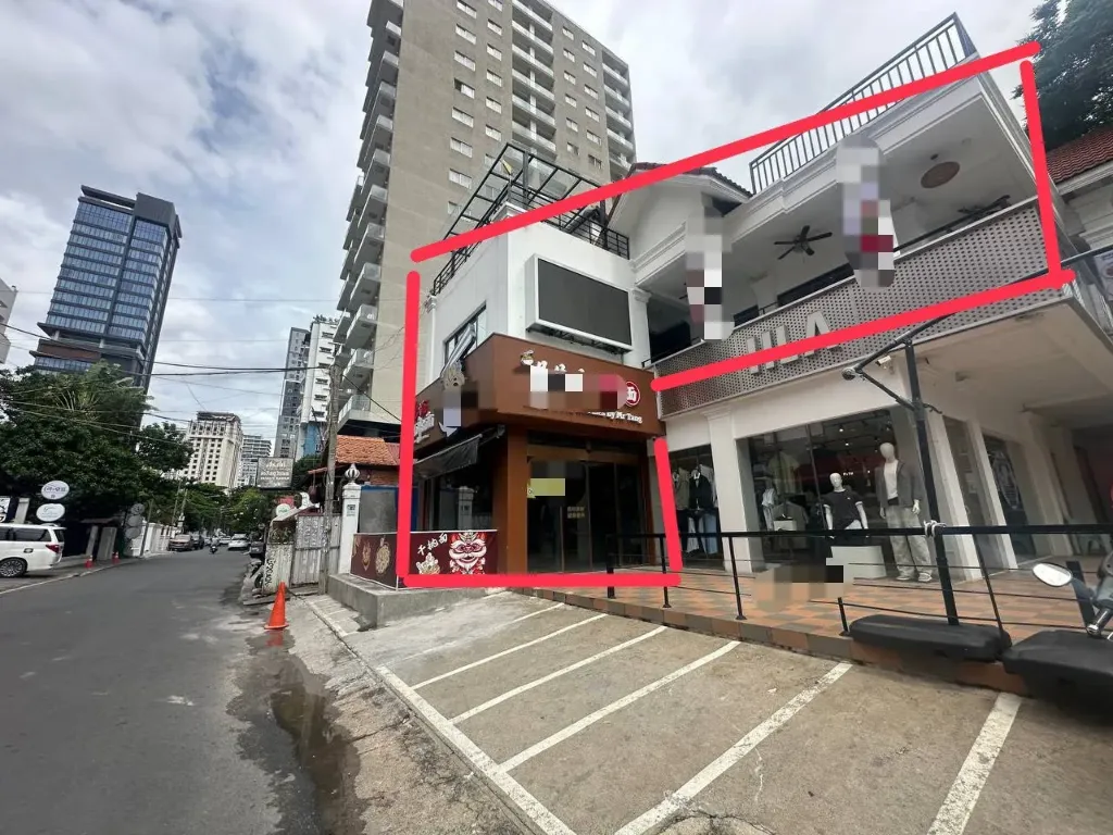 [S218] BKK转角新装修餐饮店面