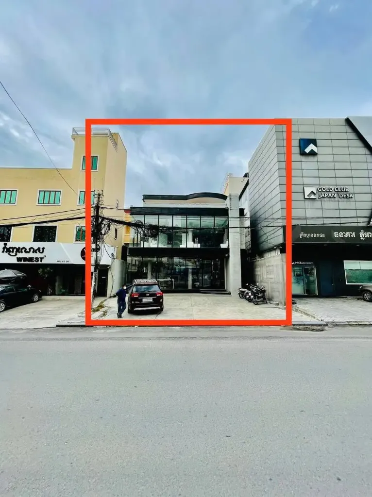 [S2] 莫尼旺大道 轉 214 号 店面