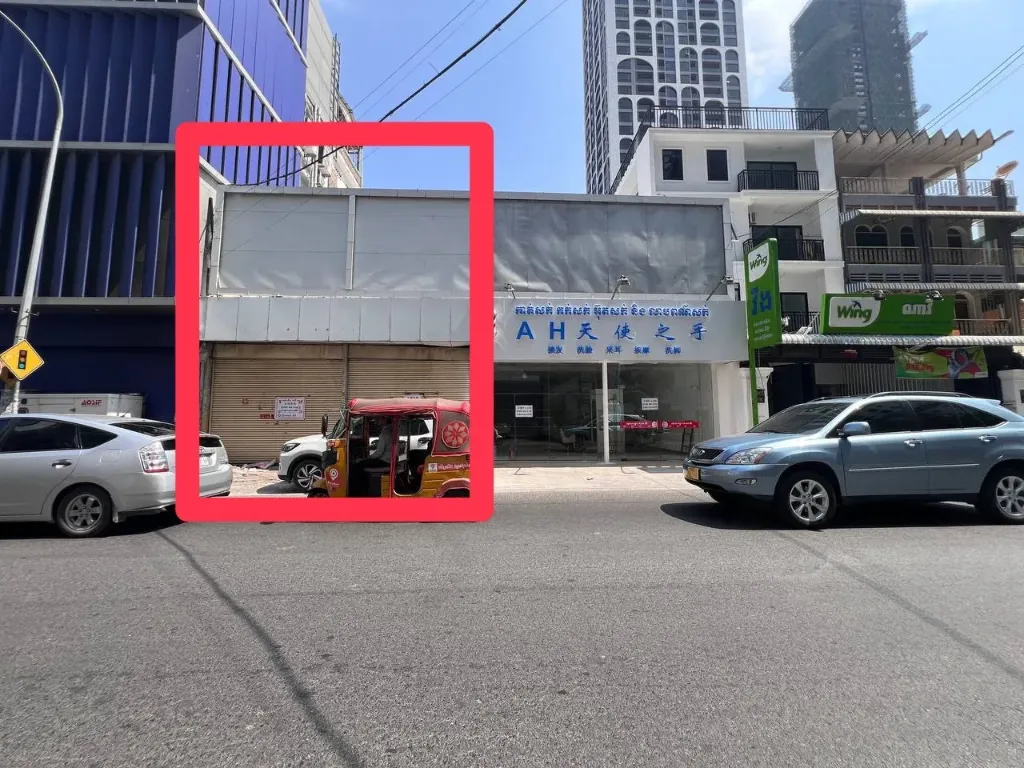 [S15] 莫尼旺大道2户打通商务店面