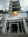 63路带电梯店面