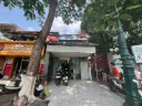 独立碑附近店铺