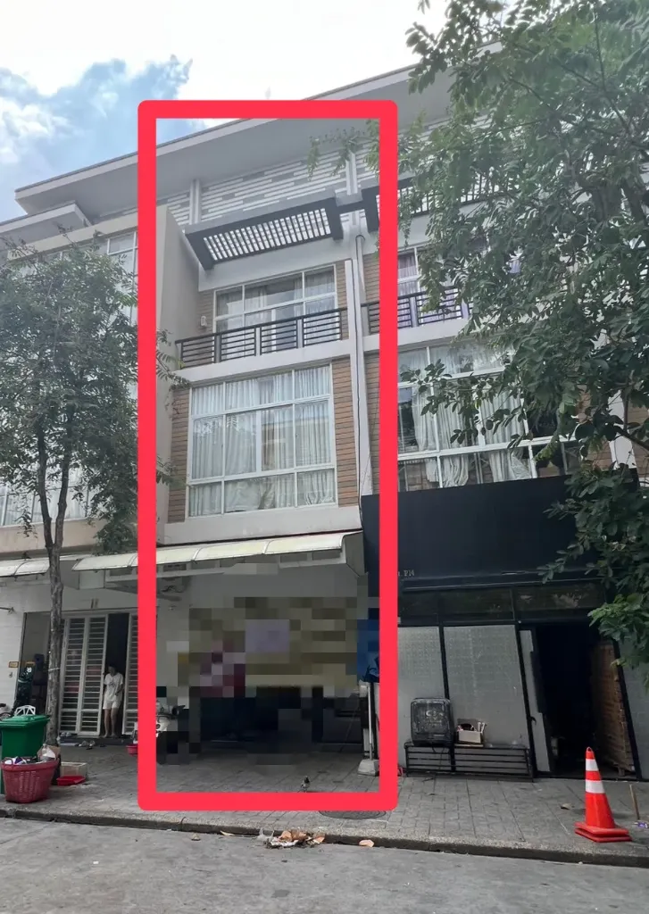 [A36] 售 一号路炳发城排屋