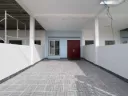 财利小区面马路排屋