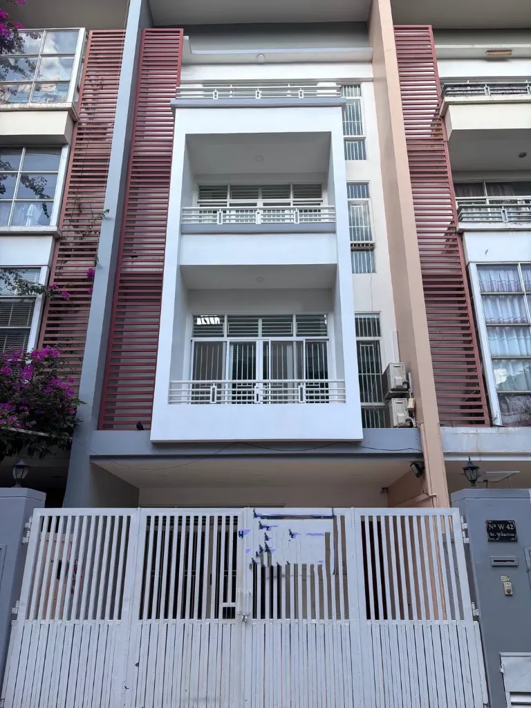 [A58] 名仕城 排屋