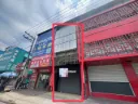 旧机场附近排屋店面