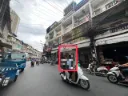 乌亚西市场附近店面