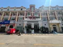 法国城两户打通面河楼上可做酒店